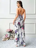 Mavi Çiçek Desenli Beyaz Askılı Bluz Pantolon Takım Pink Night 1454 Beyaz detay görünüm