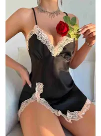 Merry See Dantel Büzgü Detaylı Yırtmaçlı Saten Gecelik Siyah Merry See MS2390 Siyah