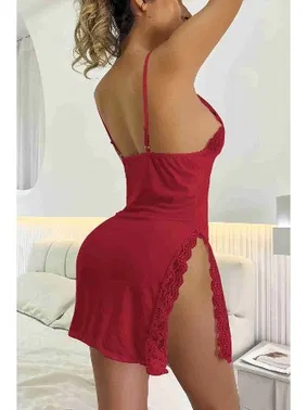 Merry See Dantelli Yanlardan Derin Yırtmaçlı Gecelik Kırmızı Merry See MS2394 Kırmızı - Alternatif Görünüm