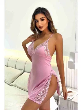 Merry See Dantelli Yanlardan Derin Yırtmaçlı Gecelik Pembe Merry See MS2394 Pembe