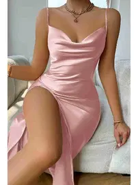 Merry See Degaje Yaka Yırtmaçlı Saten Gecelik Pembe Merry See MS2389 Pembe