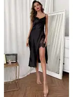 Özel Tasarım Degaje Yakalı Yırtmaçlı Dantelli Saten Uzun Gecelik Merry See MS 2365 Siyah Siyah görsel 4