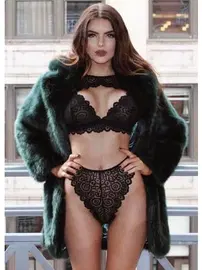 SHE Siyah Dantelli Fantezi Kadın Sütyen Takım SHE 2105