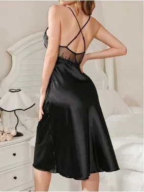 Lily Bianca Siyah Saten Dantel Detaylı Uzun Gecelik Lily Bianca LB-219 - Alternatif Görünüm