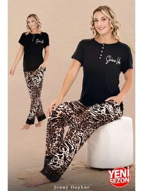 Lady Yakası Düğmeli Leopar Desenli Paçaları Dantelli Kısa Kollu Pijama Takımı Lady 12598 