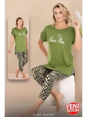 Lady Yeşil Desenli Kısa Kollu Rahat Kesim Viskon Kapri Pijama Takımı Lady 12075