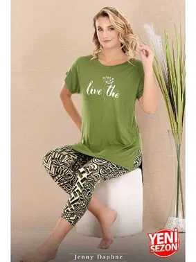 Lady Yeşil Desenli Kısa Kollu Rahat Kesim Viskon Kapri Pijama Takımı Lady 12075 - Alternatif Görünüm