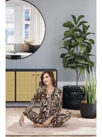 İzabel Zebra Desenli Düğmeli Uzun Kollu Pijama Takımı İzabel 4002