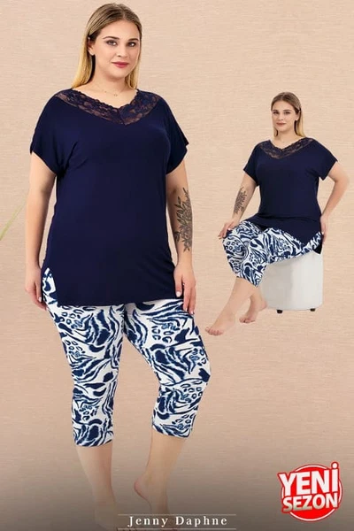 Dantel Yaka Büyük Beden Çiçek Desenli Kısa Kollu Kapri Pijama Takımı Lady 10734