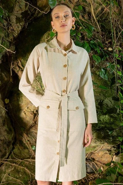 Önden Düğmeli Kemerli Bej Kadın Elbise Vienetta K405093