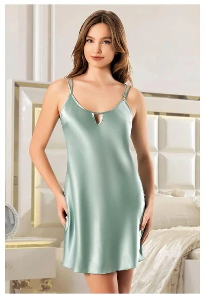 Sırt Dantel Dekolteli Kısa Çift Askılı Saten Gecelik Miss Laris 2111