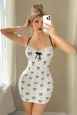 Beyaz Dantel Detaylı Askılı Mini Gecelik Ruselin 5228