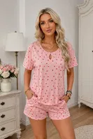 Beyaz Kısa Kollu Bisiklet Yaka Kalp Desenli Şortlu Pijama Takımı Bella Notte 7625 Pembe detay görünüm