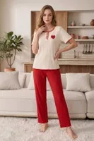 Bordo Minimal Kalp Ve Düğme Detaylı Kısa Kollu Pamuklu Rahat Kadın Çift Pijaması Bella Notte CP-7587 Bordo