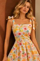Çok Renkli Çiçek Desenli Bağlama Detaylı Şortlu Tulum Bella Notte T-6555 Çok Renkli farklı açı