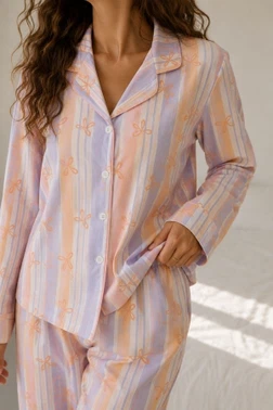 Çok Renkli Pamuklu Pastel Çizgili Fiyonk Desenli Düğmeli Uzun Kollu Pijama Takımı Bella Notte 61353