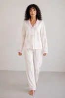 Ekru Viskon Dokuma Pembe Çiçek Desenli Düğmeli Uzun Kollu Pijama Takımı Bella Notte 61351 Pembe detay görünüm