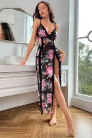 Gül Baskılı İnce Askılı Yırtmaçlı Siyah Fantazi Gecelik Feel Lady F234