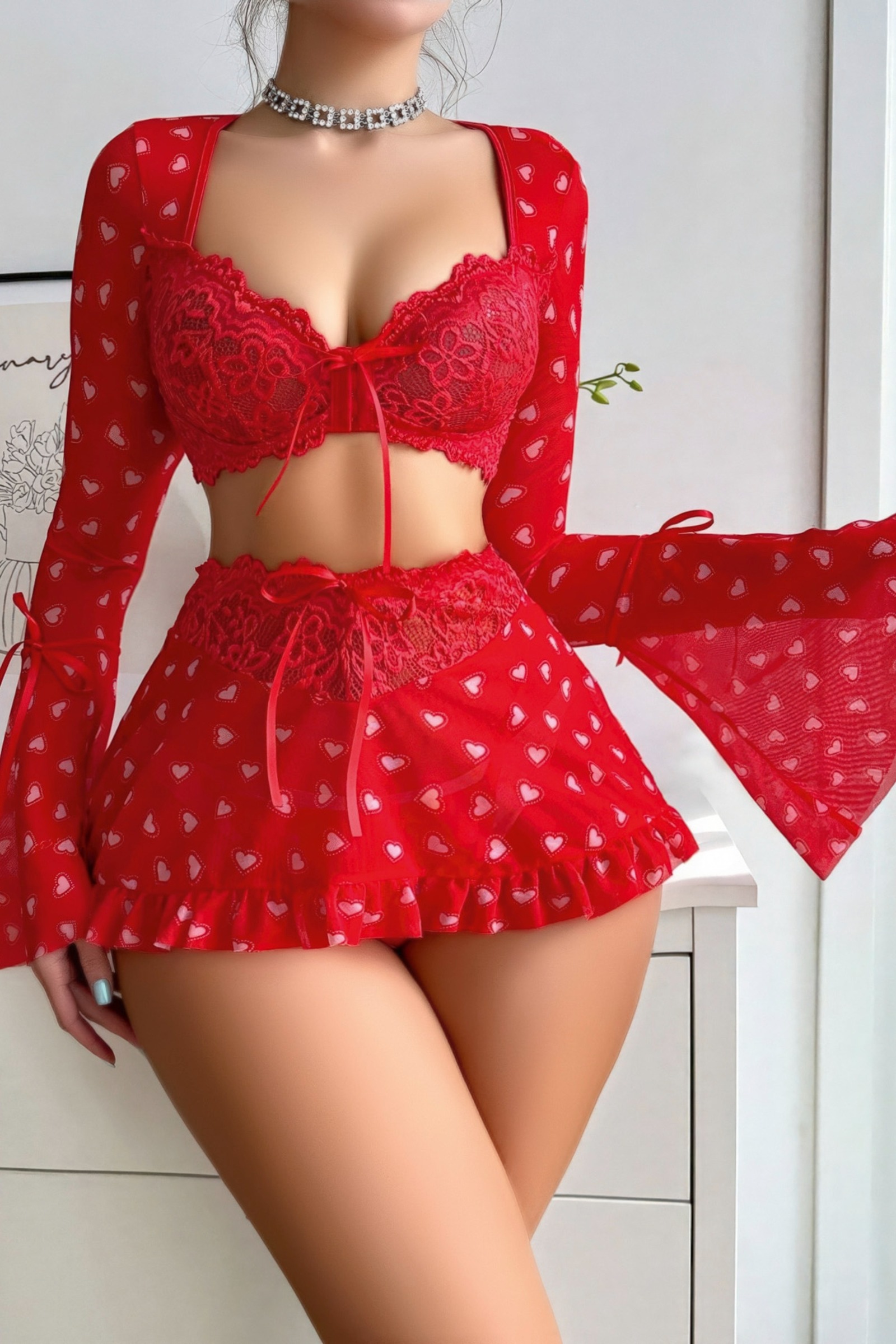 İspanyol Kol Kalp Figürlü Mini Etekli Kırmızı Lingerie Set Lily Bianca LB-312