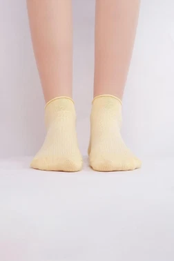 Kadın Bambu Tekli Yazlık Sneaker Çorap Mısırlı KSNK000009 - Alternatif Görünüm