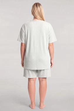 Kadın Büyük Beden Açık Gri Fitilli Şortlu Pijama Takımı Akbeniz 202613 - Alternatif Görünüm