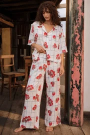 Kadın Domates Desenli Ekose Kısa Kollu Gömlek Yaka Bol Paça Pijama Takımı Bella Notte 60083