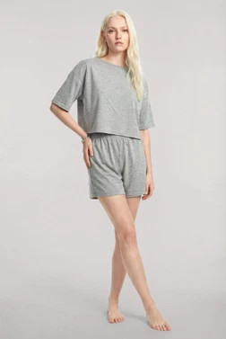 Kadın Gri Kısa Kollu Şortlu Pijama Takımı Akbeniz Y1300