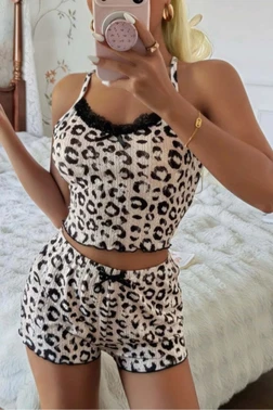 Kadın Leopar Detaylı Şortlu Pijama Takım Ruselin 5187