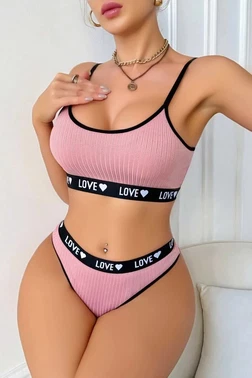 Ruselin Kadın Love Yazılı ve Lastik Detaylı Pembe Sütyen Külot Takım Ruselin 5167