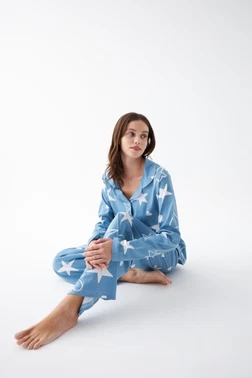 Kadın Mavi Yıldız Desenli Düğmeli Pamuklu Pijama Takımı Akbeniz 27953