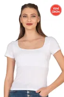 Kadın Pamuklu Rahat Kısa Kollu Süprem Kumaş Kare Yaka Crop T-Shirt Özkan 27419 Beyaz görsel 7