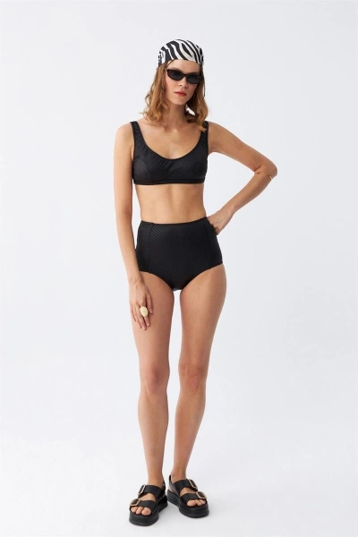 Kadın Siyah Pedli Yüksek Bel Bikini Takımı Akbeniz 35017