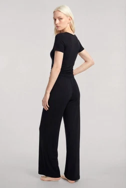 Kadın Siyah V Yaka Kısa Kollu Pijama Takımı Akbeniz Y1100 - Alternatif Görünüm