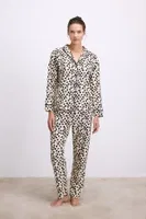 Kadın Uzun Kollu Gömlek Yaka Leopar Desenli %100 Pamuk Pijama Takımı Anıl 11550 Krem