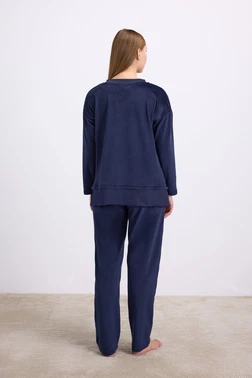 Anıl Kadın Uzun Kollu Sweatshirt ve Pantolon Pijama Takımı Konforlu Uyku & Ev Giyimi Anıl 11573 - Alternatif Görünüm