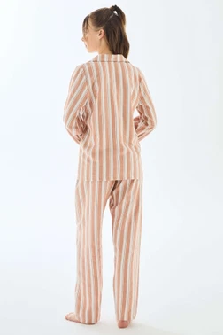 Kadın Viskon Çizgili Uzun Kollu Gömlek ve Pantolon Pijama Takımı Anıl 11498 - Alternatif Görünüm