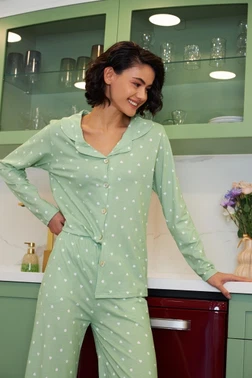 Kadın Yeşil Kalp Desenli Düğmeli Pamuklu Pijama Takımı Akbeniz 27953