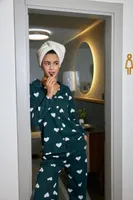 Kadın Zümrüt Yeşili Kalp Desenli Düğmeli Pamuklu Pijama Takımı Akbeniz 27953 Zümrüt Yeşili