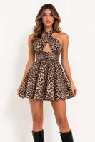 Leopar Desenli Çapraz Yaka Detaylı Şık Gece Elbise Real Passione E1061 Leopar detay görünüm