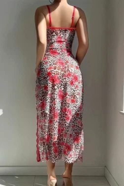 Leopar Gül Desenli Kırmızı Dantel Detaylı Yırmatçlı Fantezi Gecelik Lily Bianca LB-302 - Alternatif Görünüm