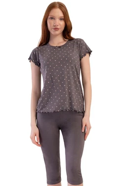 Vienetta Likralı Viskon Kayık Yaka Kısa Kol Eteği Oval Kapri Pijama Takım Vİenetta K409288