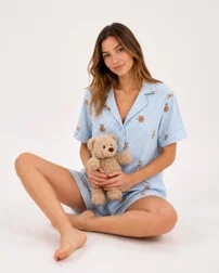 Mavi Sevimli Ayıcık Desenli Çizgili Şortlu Kadın Pijama Takımı Bella Notte 79139