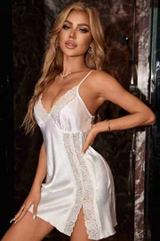 Merry See Dantelli Şık Yırtmaçlı Saten Gecelik Beyaz Merry See MS2374 Beyaz