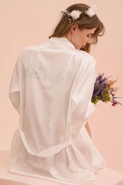 NBB Saten Yazı İşlemeli Kuşak Bağlamalı Ekru Bride Sabahlık NBB 3232