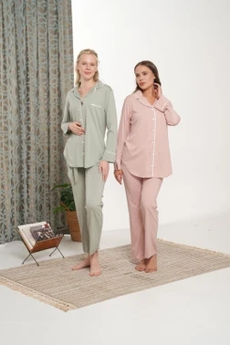 Puantiyeli Düğmeli Boydan Kadın Pijama Takımı Bone Club 5848
