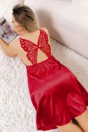 Sırtı Kelebek Dantel Detaylı Kırmızı Saten Büyük Beden Gecelik Pink Night 6740