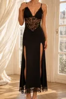 Siyah Dantel Detaylı Yırtmaçlı Uzun Askılı Gecelik Bella Notte 36011 Siyah