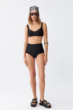 Siyah Pedli Kare Yaka Yüksek Bel Bikini Takımı Akbeniz 35018 - Alternatif Görünüm