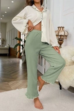 Yeşil Uzun Kollu V Yaka Fırfır Detaylı Pijama Takımı Bella Notte 77007