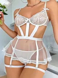 Ruselin Beyaz Etekli Bacak Bantlı Tül Fantezi Gecelik Ruselin 2047